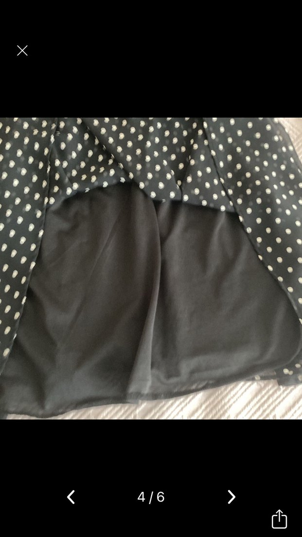 Puantiye Desenli Siyah Midi Elbise - Görsel 4