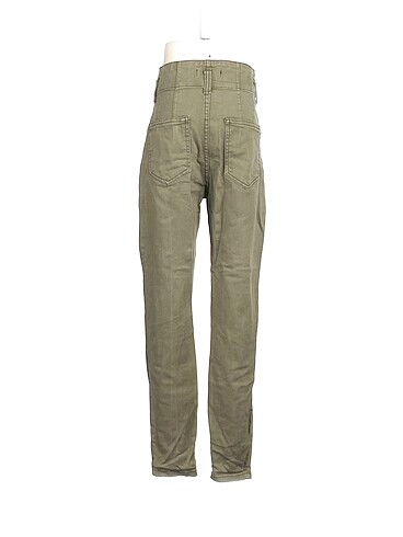34 Beden Bershka Skinny %70 İndirimli.