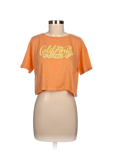 Koton T-shirt %70 İndirimli.