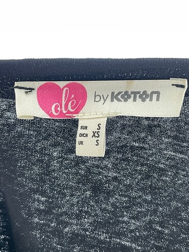 s Beden siyah Renk Koton T-shirt %70 İndirimli.