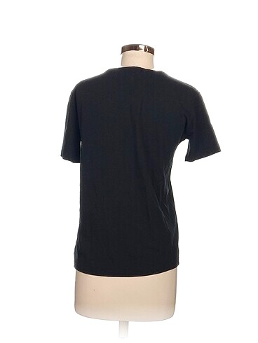 s Beden Koton T-shirt %70 İndirimli.