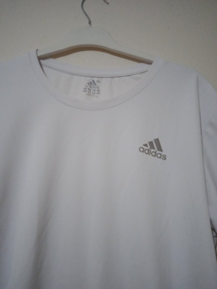 Erkek Beyaz Adidas Kısa Kollu Tişört - Görsel 3