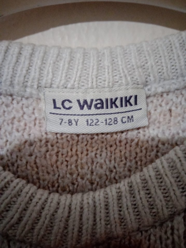 Beyaz Yıldız Desenli Kısa Triko Kazak - Görsel 4