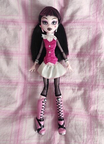 Monster high Draculaura basic