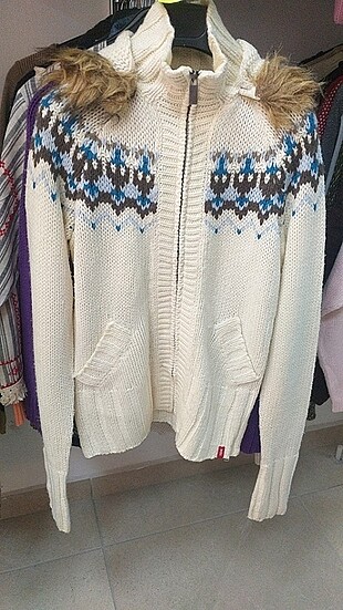 Kapsonlu Hirka