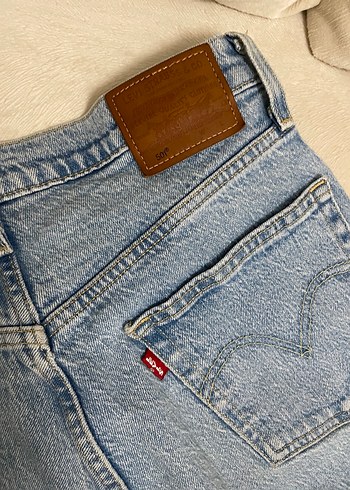Levis Acik Mavi Denim Jean 501 Model