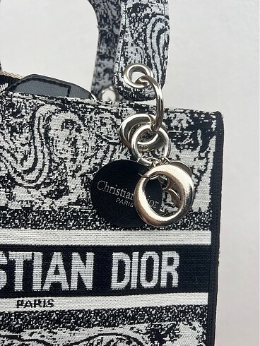 CHRITIAN DIOR - Görsel 5