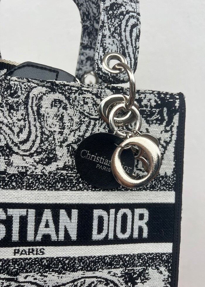 CHRITIAN DIOR - Görsel 5