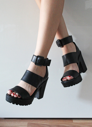Coachella platform sandalet