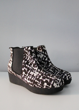 Asos Alçak platformlu kumaş bootie