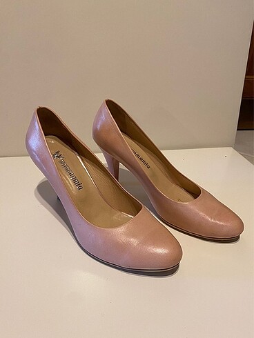 Pudra topuklu stiletto