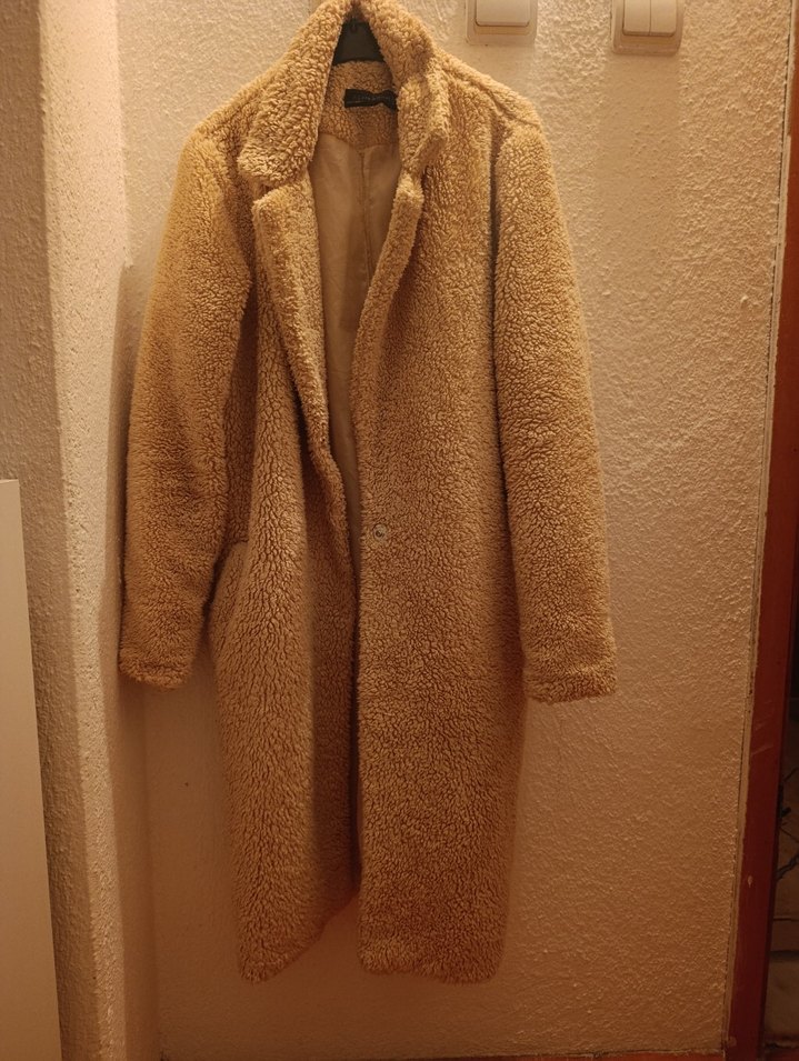 Bej Uzun Peluş Kadın Kaban - Görsel 5