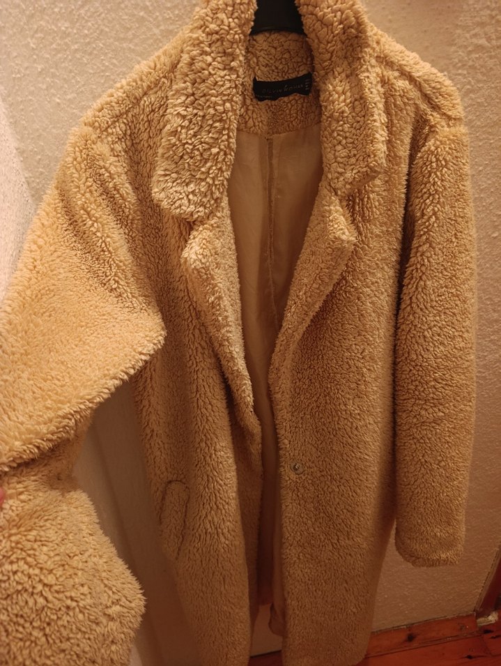 Bej Uzun Peluş Kadın Kaban - Görsel 2