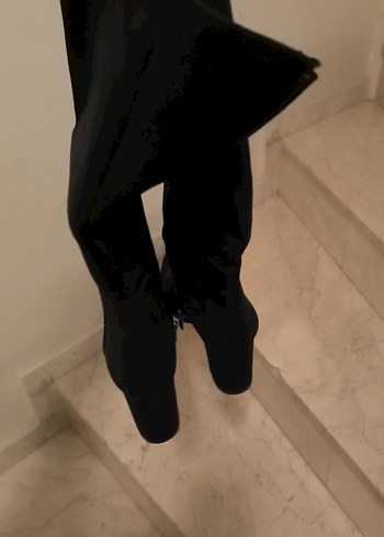 Siyah Süet Dizüstü İnce Topuklu Botlar - Görsel 5