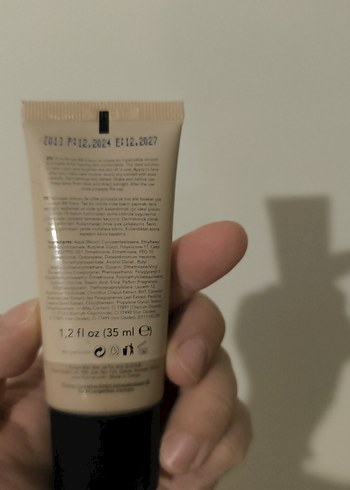 Flormar Matlaştırıcı BB Krem SPF 25 Beige - Görsel 2