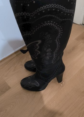 Kemerli Siyah Dizüstü Yüksek Topuklu Botlar - Görsel 2