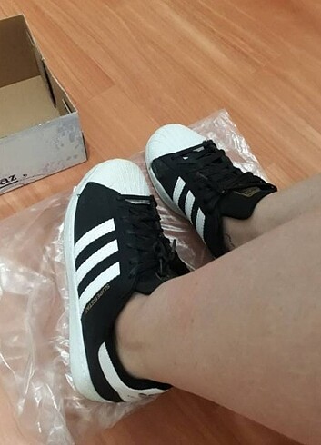 Adidas süperstar kullanılmış