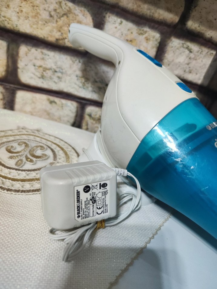 Black Decker Süpürge - Görsel 2