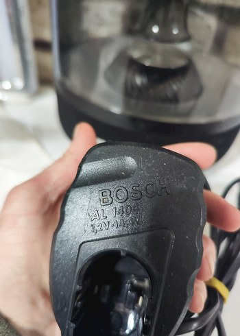 Bosch Vidalama Şarj Aleti - Görsel 3