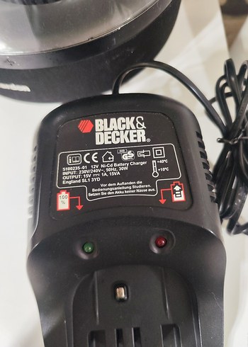 Black Decker Şarj Cihazı - Görsel 2