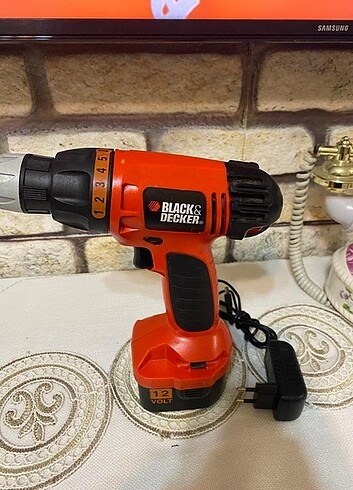 Black&Decker Şarjlı Vidalama 