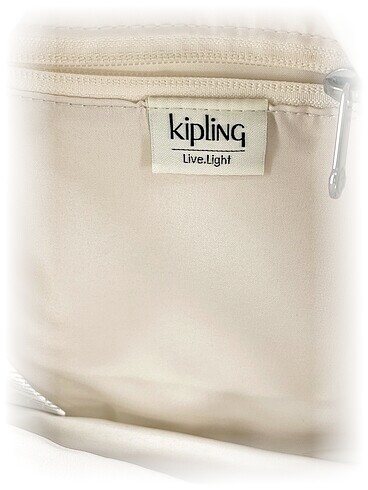 Beden Kipling Sırt Çantası %70 İndirimli.
