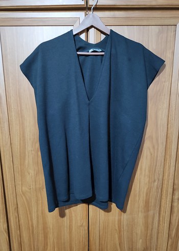 m Beden ZARA V YAKA SİYAH SÜVETER