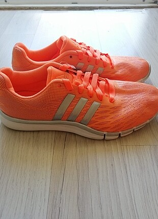 39 Beden turuncu Renk Sıfır outdoor adidas ayakkabı