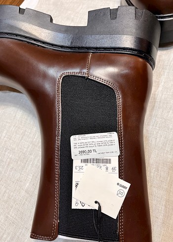 Bershka Elastik Detaylı Bot 39 numara - Görsel 9