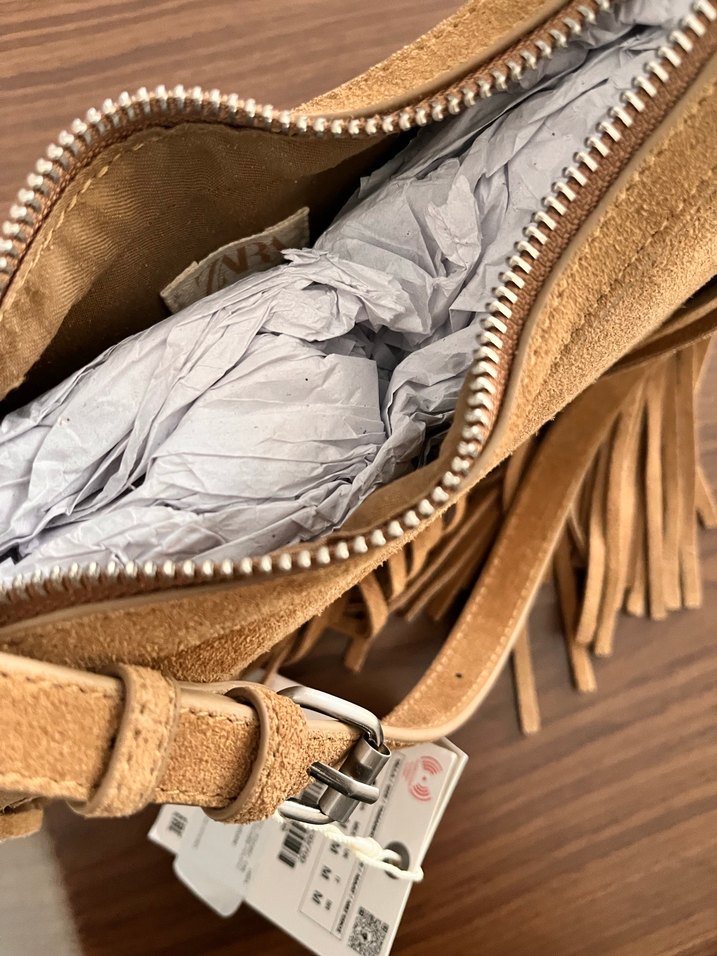 Zara Süet Püsküllü Kadın Çanta - Görsel 4