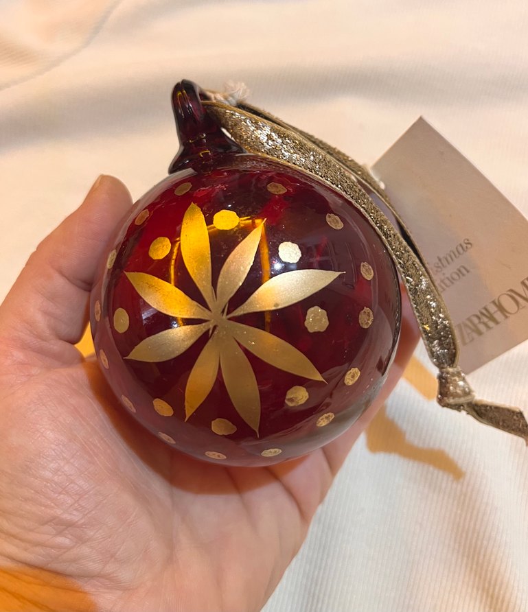 Zara Kırmızı Renkli Cam Yılbaşı Süsü Topu - Görsel 2