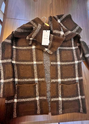 Zara Kareli Atkılı Kısa Örgü Kaban L-XL - Görsel 6