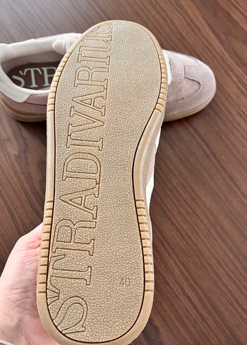 Stradivarius Spor ayakkabı 40 numara - Görsel 5