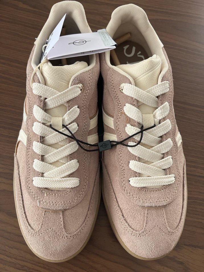 Stradivarius Spor ayakkabı 40 numara - Görsel 2