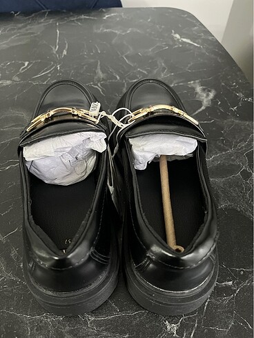37 Beden Zara loafer tırtıklı taban ayakkabı 37 numara etiketli