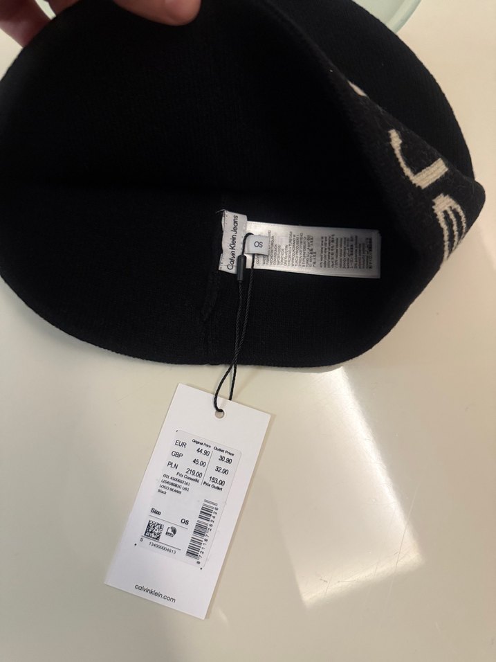 Calvin Klein  Kadın Bere - Görsel 2