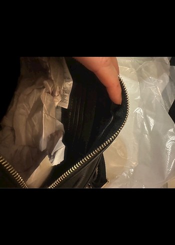 Tommy Hilfiger Siyah Deri Kadın Çapraz Çanta - Görsel 3