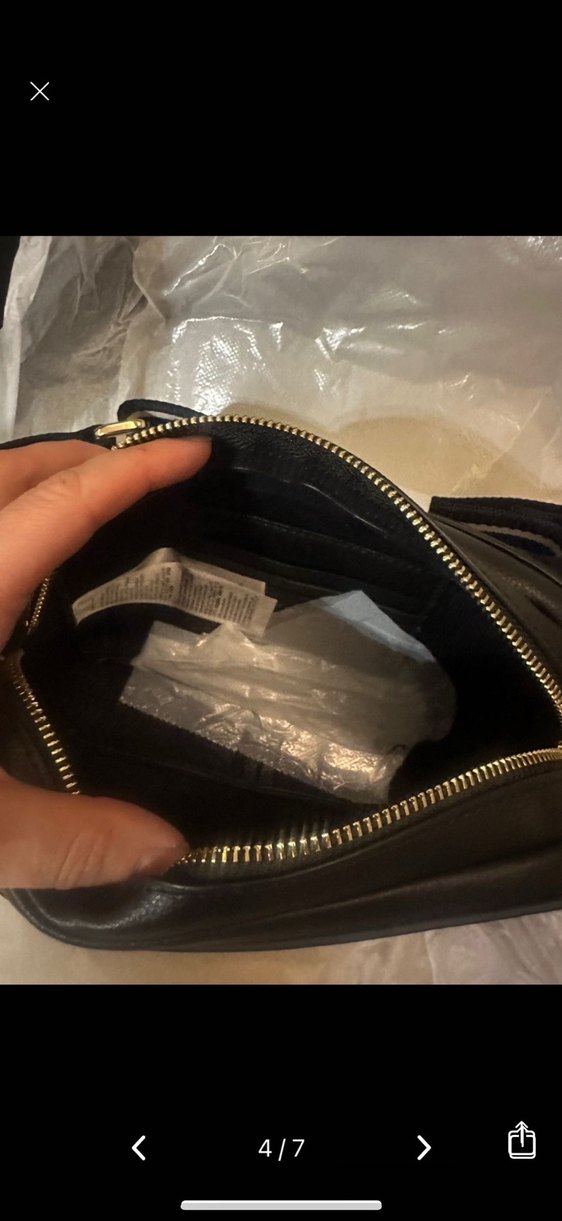 Tommy Hilfiger Siyah Deri Kadın Çapraz Çanta - Görsel 4