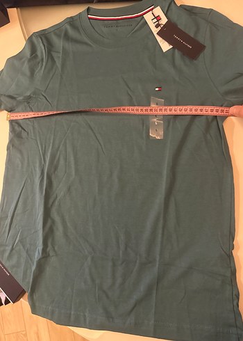 Tommy Hilfiger Erkek Yeşil Kısa Kollu Tişört - Görsel 3