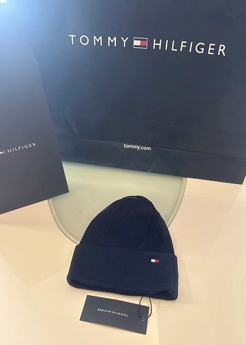 Tommy Hilfiger