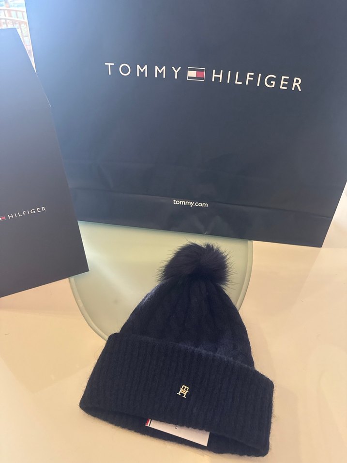 Tommy Hilfiger Siyah Örgü Kadın Bere - Görsel 2