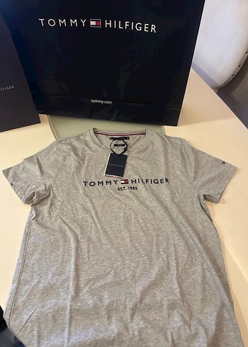 Tommy Hilfiger Gri Erkek Tişört - Görsel 3
