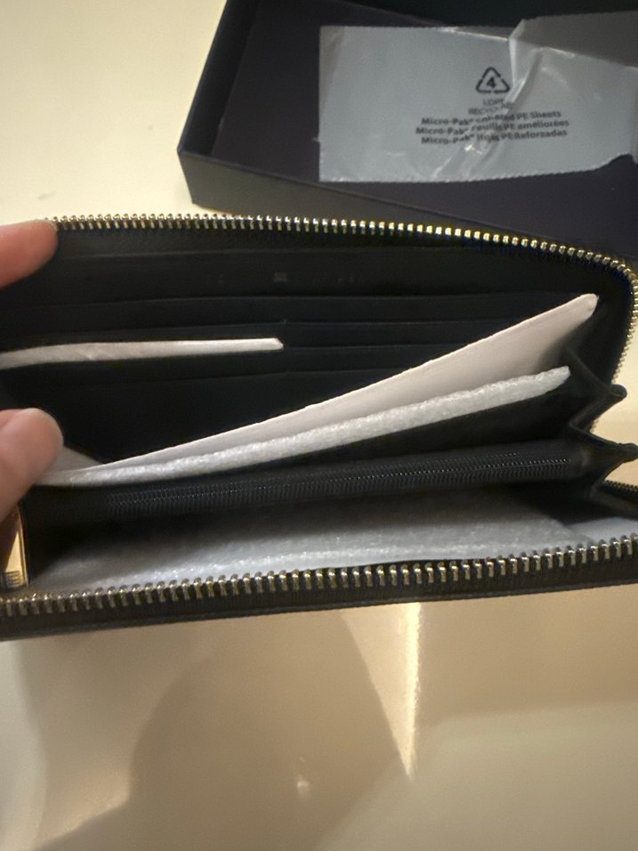 Tommy Hilfiger Siyah Deri Fermuarlı Kadın Cüzdanı - Görsel 4