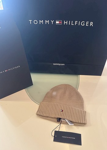 Tommy Hilfiger