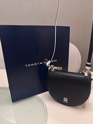 Tommy Hilfiger Tommy Hilfiger orijinal askılı çanta