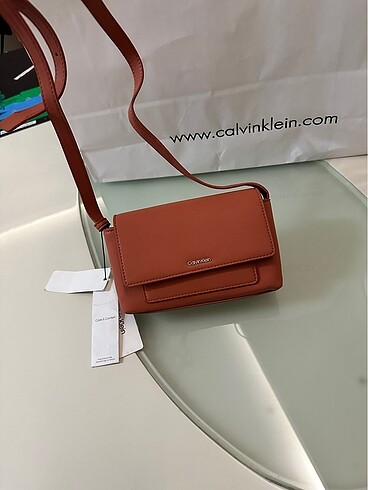 Beden Calvin Klein orijinal çanta