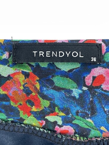 36 Beden çeşitli Renk Trendyol & Milla Mini Etek %70 İndirimli.