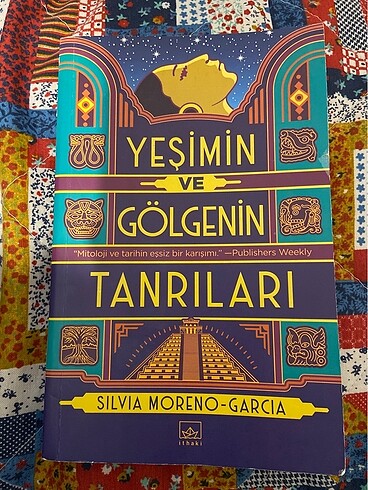 Yeşimin ve Gölgenin Tanrıları