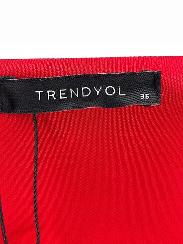 36 Beden kırmızı Renk Trendyol & Milla Kısa Elbise %70 İndirimli.