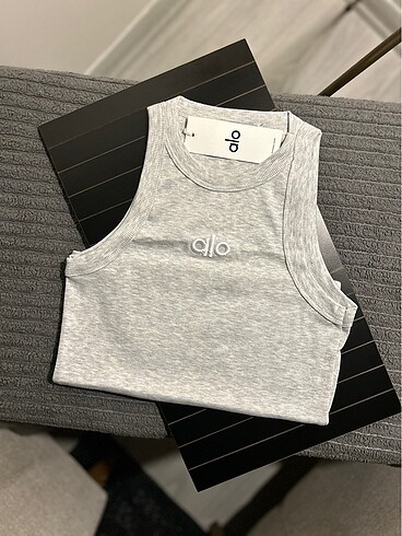 Alo Yoga Halter